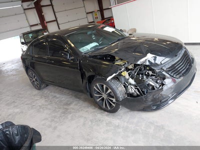 CHRYSLER 200 2013