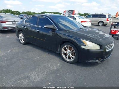 Nissan Maxima 2014