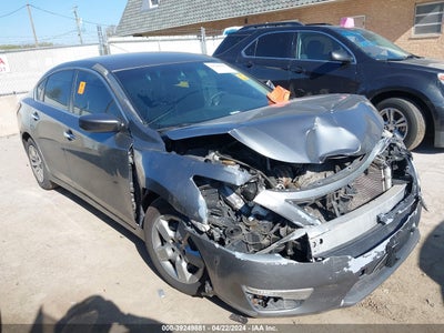 Nissan Altima 2015