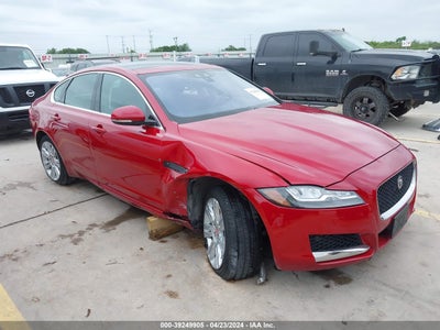 Jaguar Xf 2016