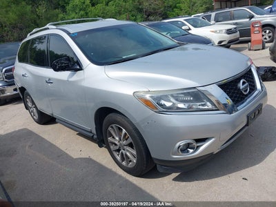 Nissan Pathfinder 2016