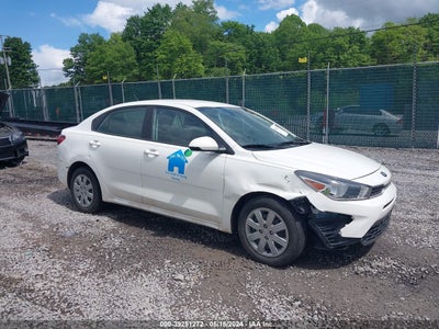 KIA RIO 2021
