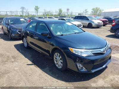 TOYOTA CAMRY 2012