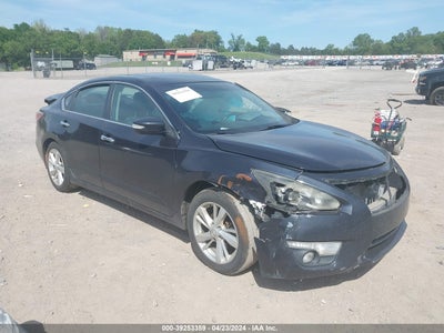 NISSAN ALTIMA 2015