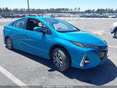 Toyota Prius prime 2021