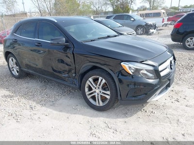 Mercedes-benz Gla-class 2015