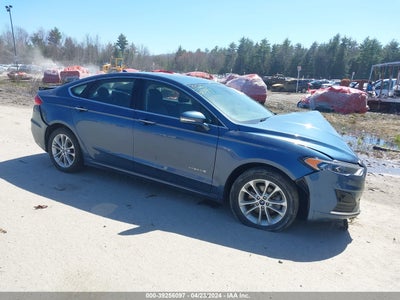 FORD FUSION HYBRID 2019