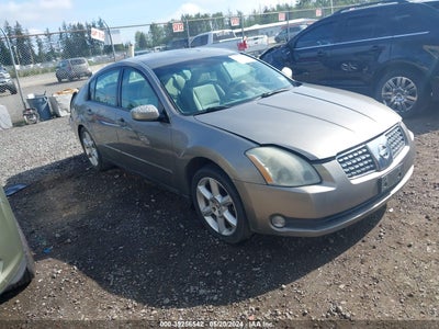 NISSAN MAXIMA 2004