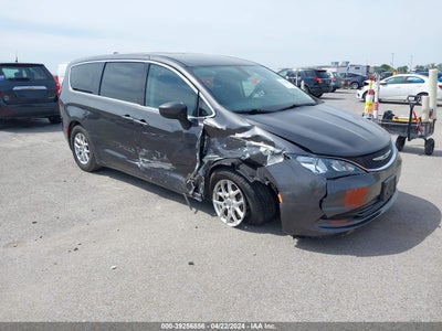 CHRYSLER PACIFICA 2017