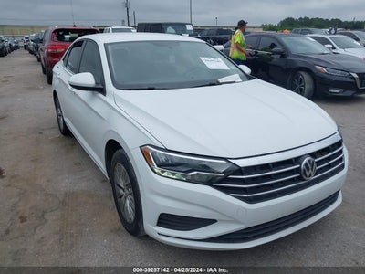 VOLKSWAGEN JETTA 2019