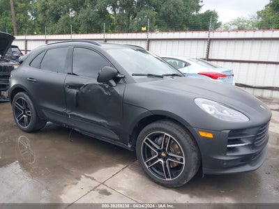 Porsche Macan 2021