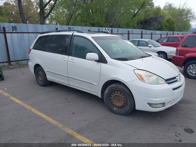 TOYOTA SIENNA 2004