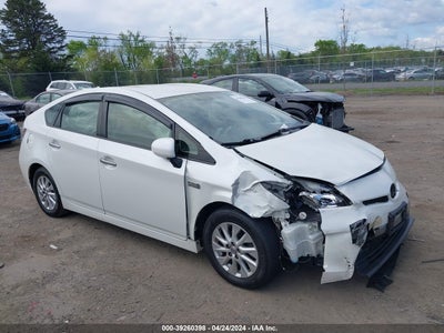 TOYOTA PRIUS PLUG-IN 2014