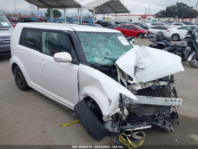 SCION SCION XB 2012