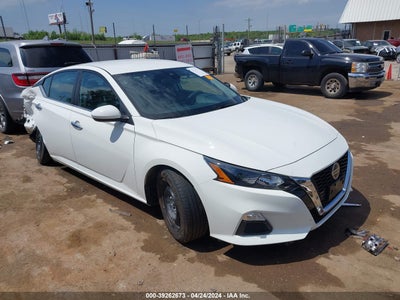 NISSAN ALTIMA 2022