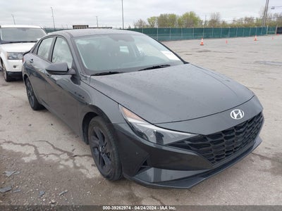 HYUNDAI ELANTRA 2022