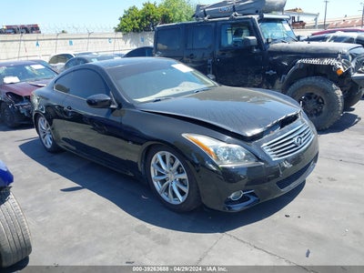 Infiniti Q60 2014
