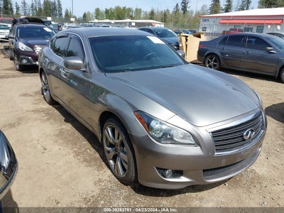 Infiniti M37 2013