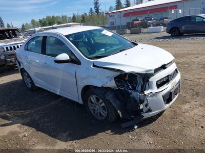 Chevrolet Sonic 2015