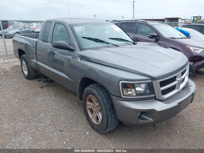 RAM DAKOTA 2011