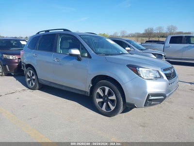 SUBARU FORESTER 2018