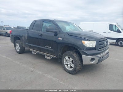 TOYOTA TUNDRA 2013