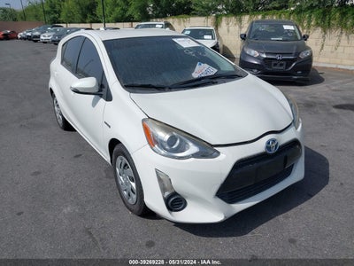 TOYOTA PRIUS C 2015