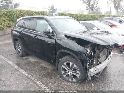TOYOTA HIGHLANDER HYBRID 2021