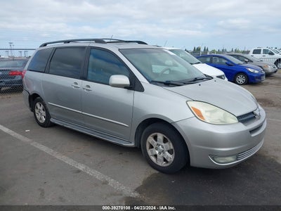 TOYOTA SIENNA 2004
