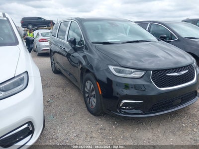 Chrysler Pacifica 2024