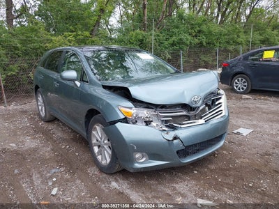 TOYOTA VENZA 2011
