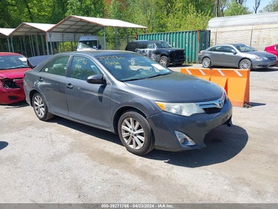 TOYOTA CAMRY HYBRID 2012