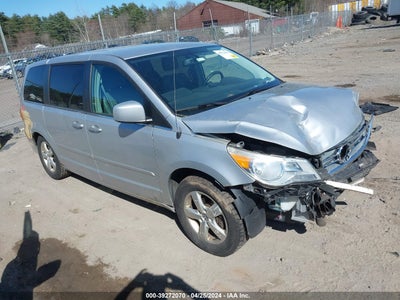 VOLKSWAGEN ROUTAN 2010