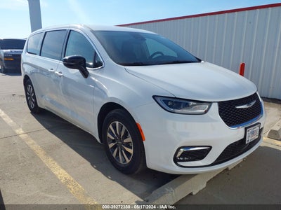 Chrysler Pacifica 2024