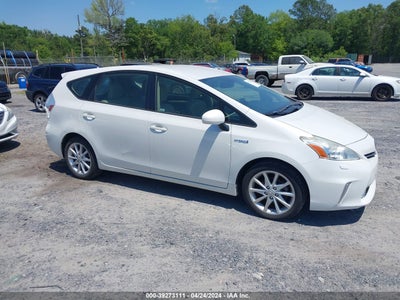 TOYOTA PRIUS V 2014