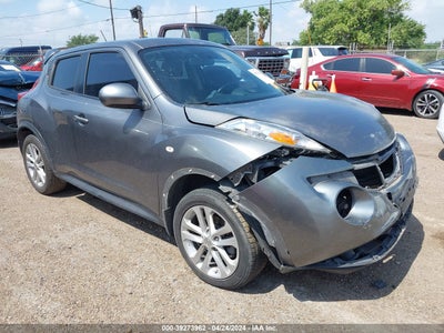 NISSAN JUKE 2011