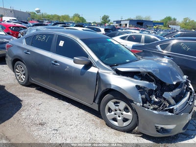 NISSAN ALTIMA 2015