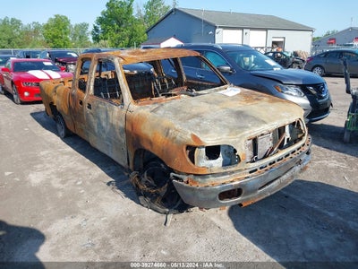 TOYOTA TUNDRA 2000