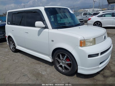 SCION XB 2004