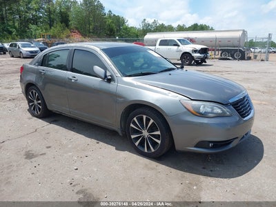 Chrysler 200 2013
