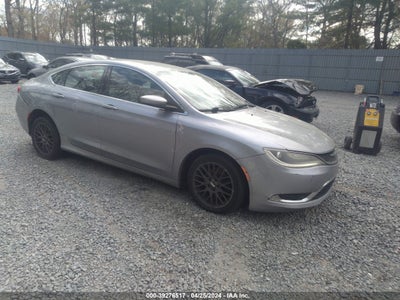 Chrysler 200 2015