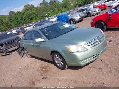 Toyota Avalon 2004