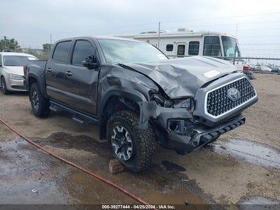 TOYOTA TACOMA 2019