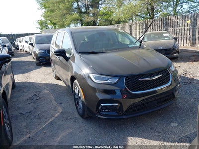 Chrysler Pacifica 2024