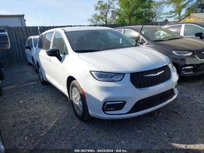 Chrysler Pacifica 2024