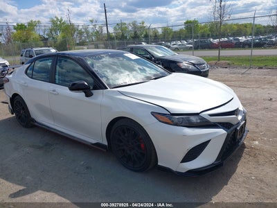 TOYOTA CAMRY 2024