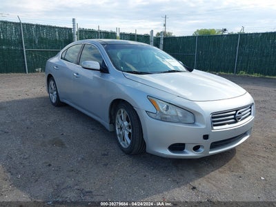 Nissan Maxima 2012