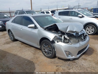 TOYOTA CAMRY 2012