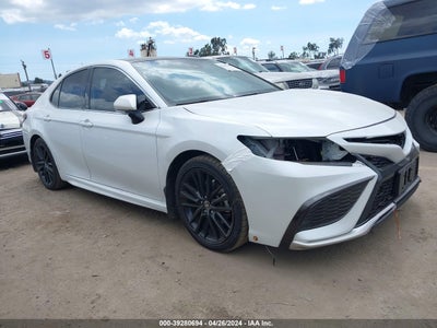 Toyota Camry 2021