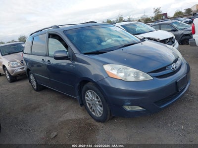 Toyota Sienna 2008